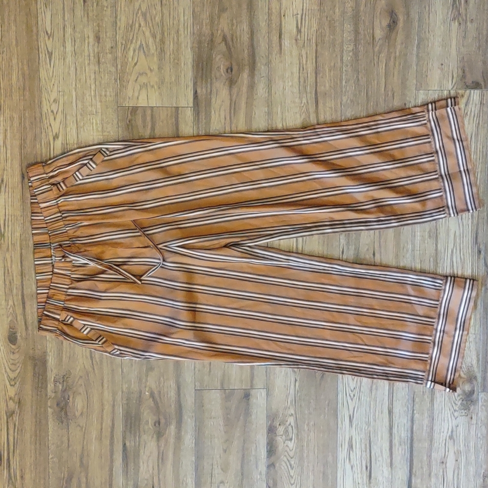 Paper label lounge pants